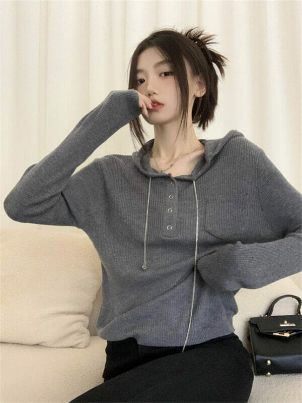 Autumn New 2 Colors Press Buttons Hooded Knitting T-shirt 2