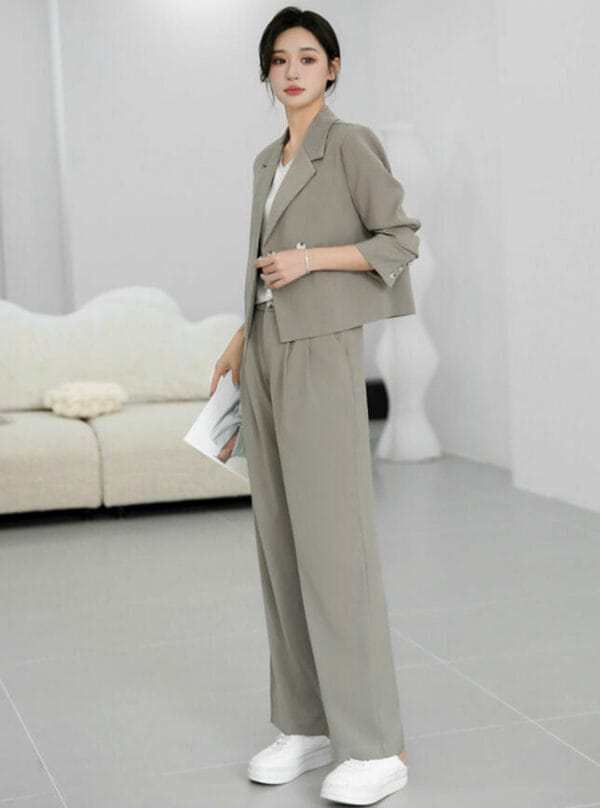 Autumn New 2 Colors Tailored Collar Jacket with Wide-leg Pants 6