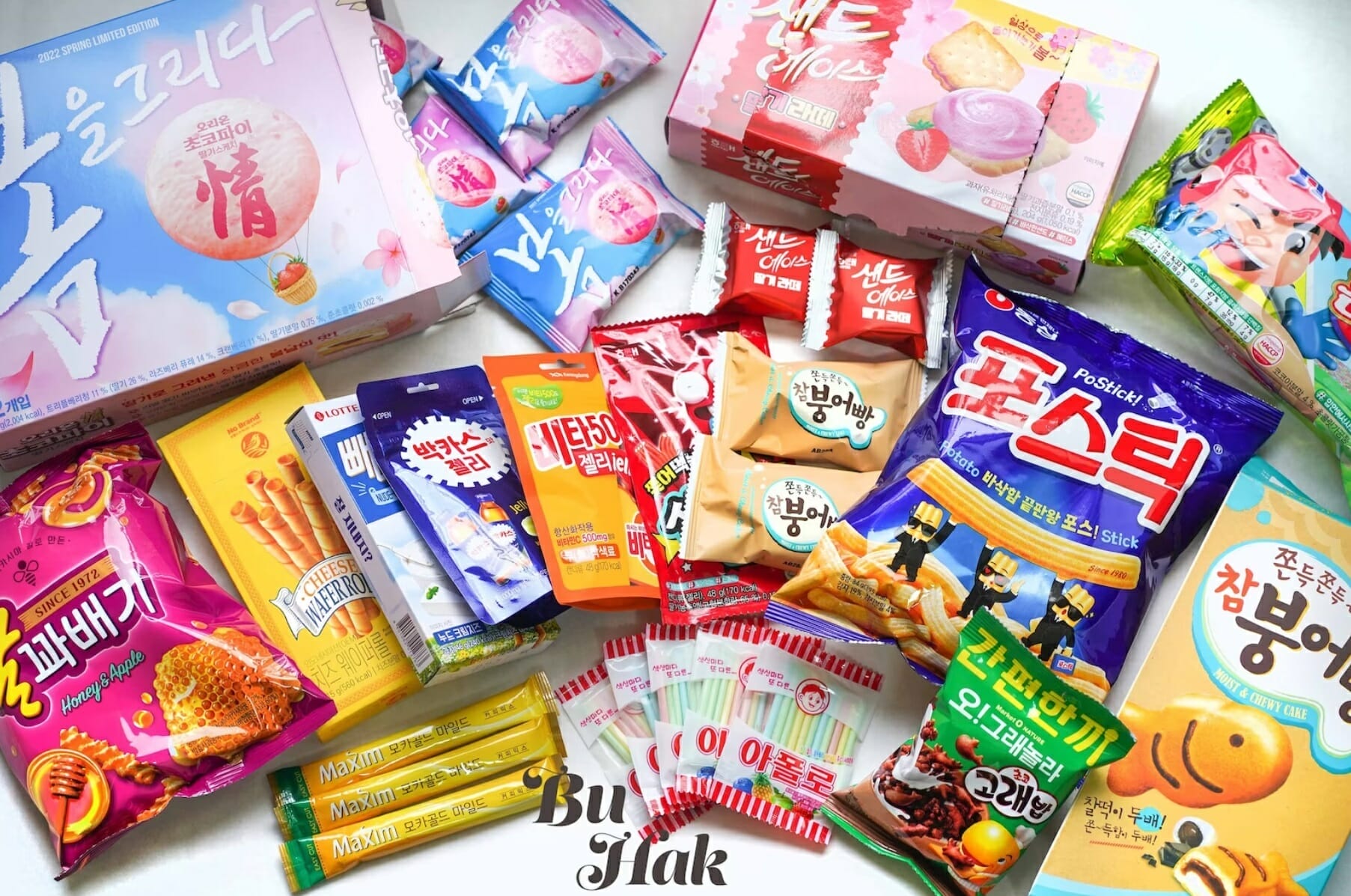 Korean Snack Boxes - 15 Must-Try Mystery Boxes! 8