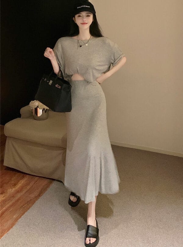 Casual Fashion 2 Colors Batwing T-shirt with Fishtail Long Skirt 1