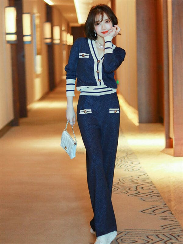 Casual Fashion Stripes V-neck Wide-leg Knitting Long Suits 2