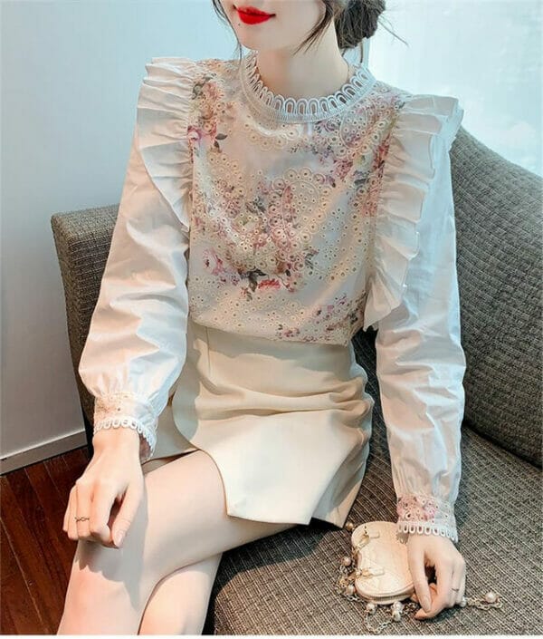 Charming New 2 Colors Flowers Embroidery Flouncing Blouse 7