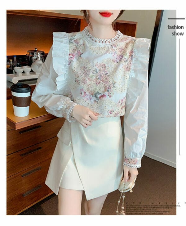 Charming New 2 Colors Flowers Embroidery Flouncing Blouse 5