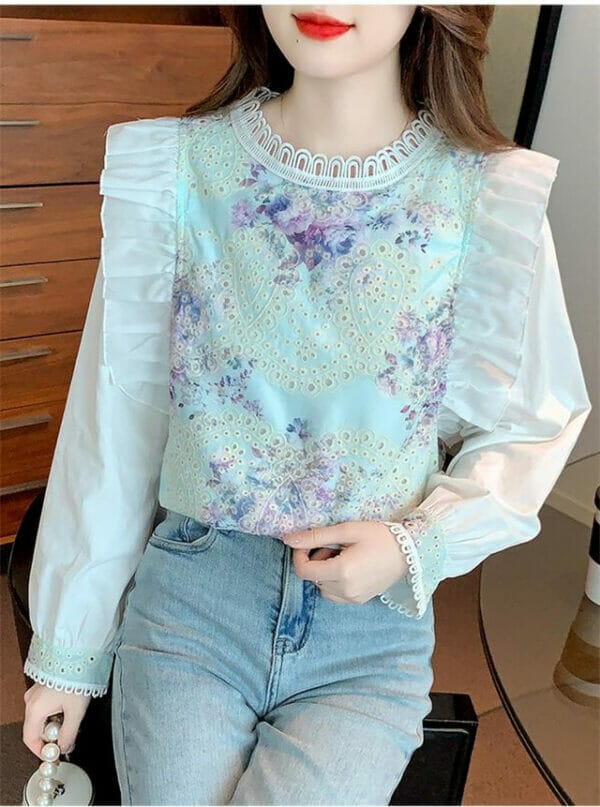 Charming New 2 Colors Flowers Embroidery Flouncing Blouse 1