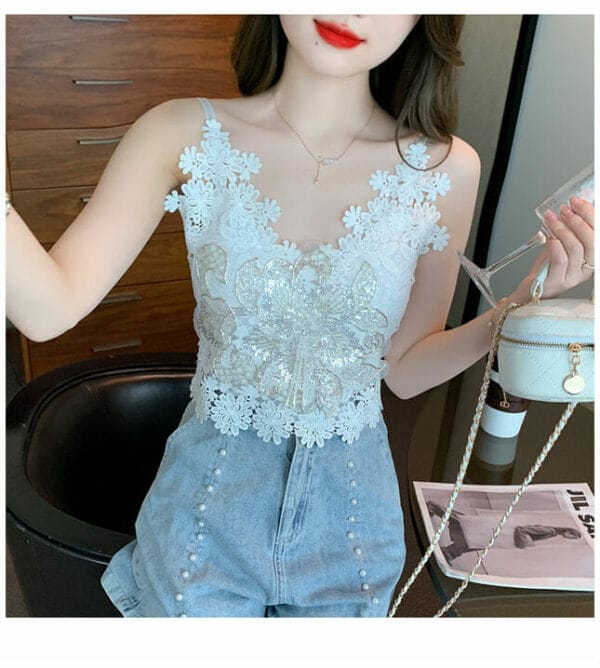 Chic Fashion Beads Flowers Embroidery Lace Camisole 2