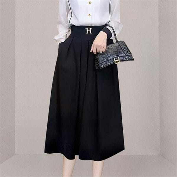 Color Block Loosen Blouse with Pleated Long Skirt 4