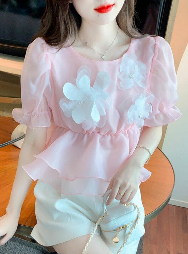 Cute Girls 2 Colors Beads Flowers Flouncing Puff Sleeve Blouse 2