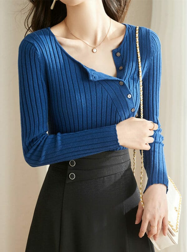 Fashion Autumn Sloping Buttons Round Neck Knit T-shirt 3