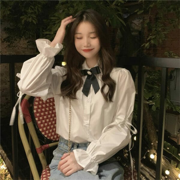 Fashion Girl 2 Colors Bowknot Collar Puff Sleeve Blouse 3