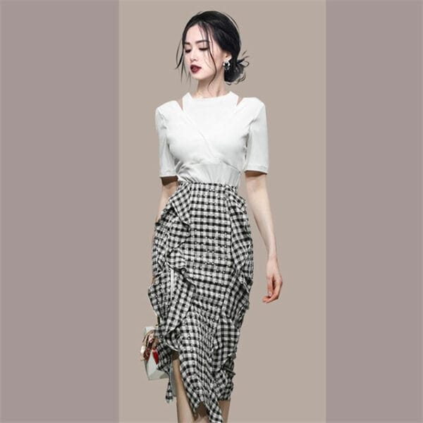 Fashion Korea Cotton T-shirt with Plaids Flouncing Skirt 2