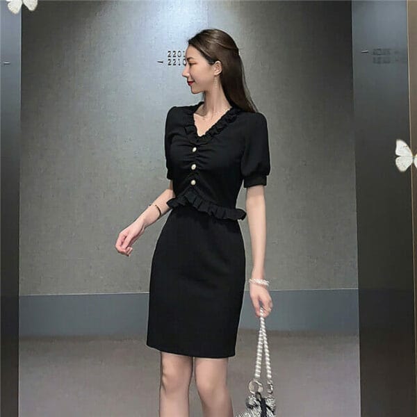 Fashion Korea Flouncing V-neck Slim Short Sleeve Dress 3