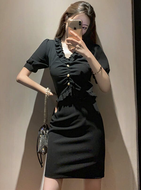 Fashion Korea Flouncing V-neck Slim Short Sleeve Dress 1