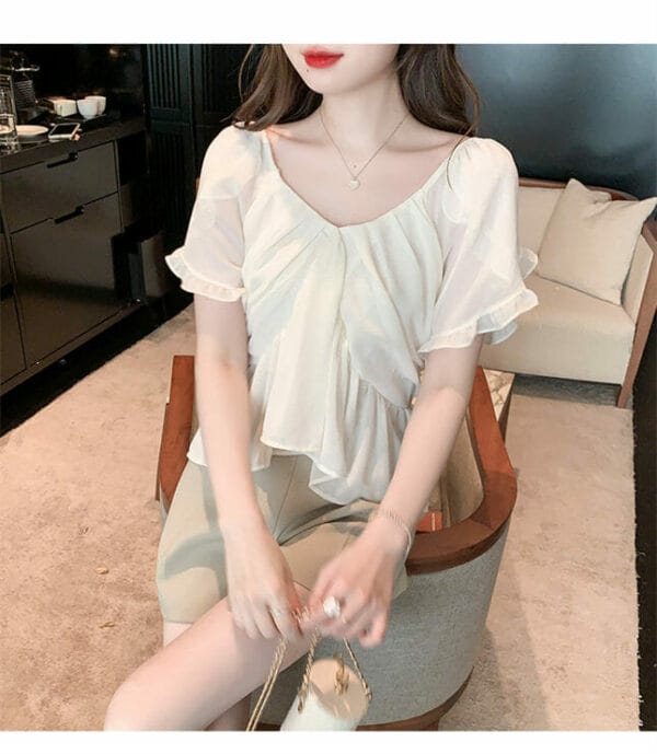 Fashion Korea V-neck Pleated Flouncing Chiffon Blouse 4