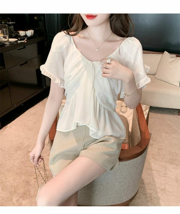 Fashion Korea V-neck Pleated Flouncing Chiffon Blouse 3