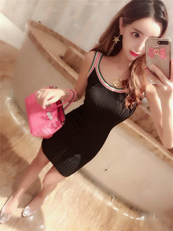 Fashion Lady 2 Colors Stripes Round Neck Knit Straps Dress 6