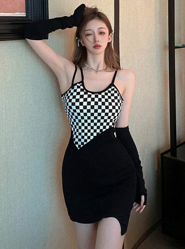 Fashion Sexy Plaids Splicing Straps Skinny Knitting Dress 2