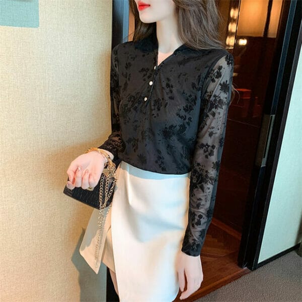 Fashion V-neck Lace Splicing Long Sleeve Blouse 3