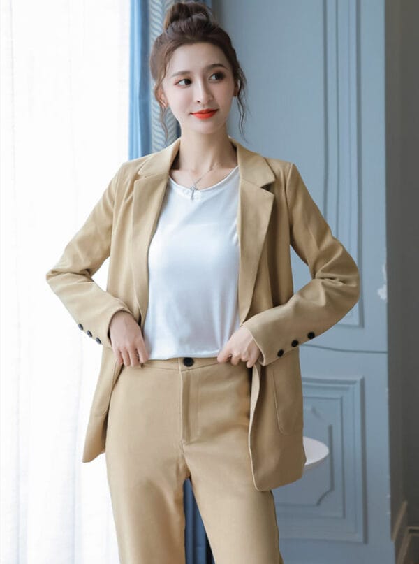 Fashion Women 3 Colors Tailored Collar Slim Long Suits 5