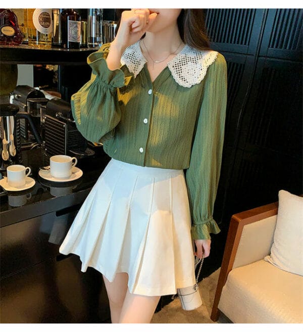 Fashion Women Lace Doll Collar V-neck Flare Sleeve Blouse 3