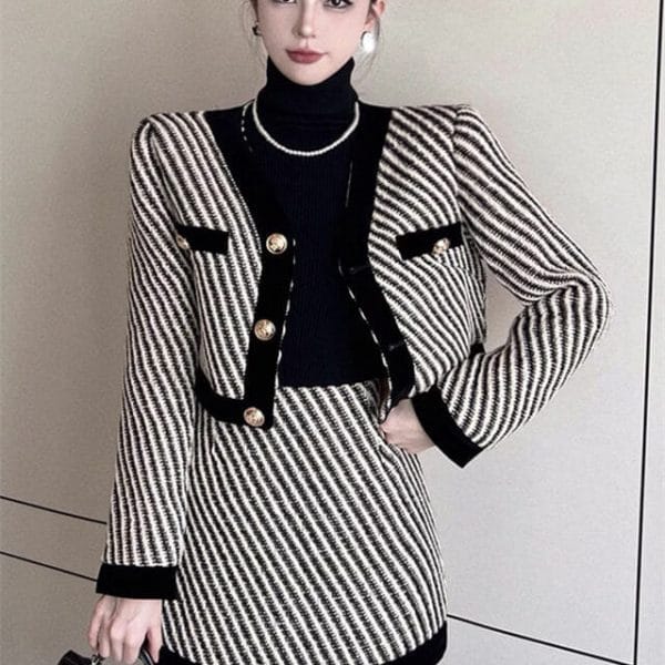 Fashion Women Single-breasted Stripes Two Pieces Suits 10