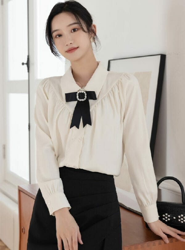 Fresh Korea Bowknot Doll Collar Puff Sleeve Blouse 1