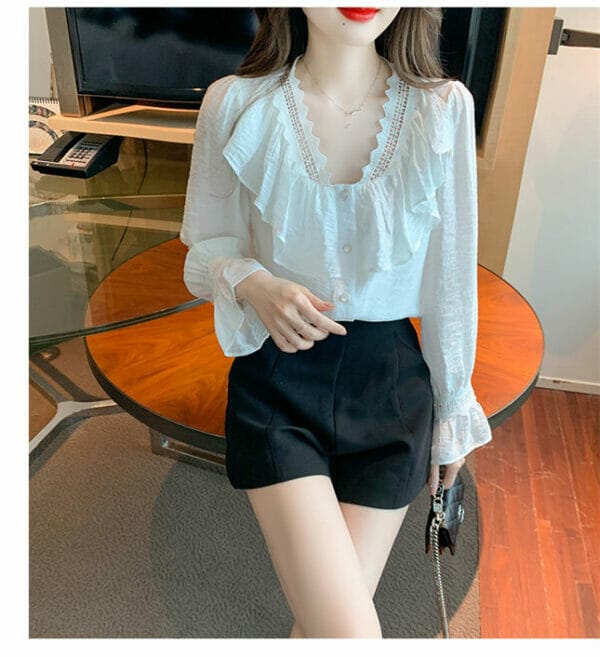 Grace Autumn Hollow Out V-neck Flouncing Puff Sleeve Blouse 2