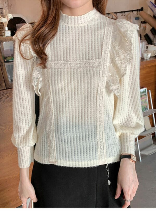 Grace Autumn Lace Flouncing Puff Sleeve Knitting Blouse 1