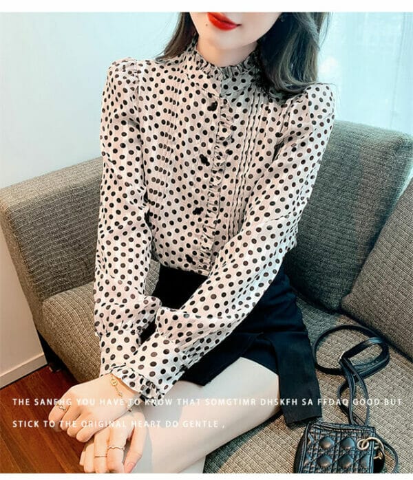 Grace Charming 2 Colors Stand Collar Dots Puff Sleeve Blouse 4