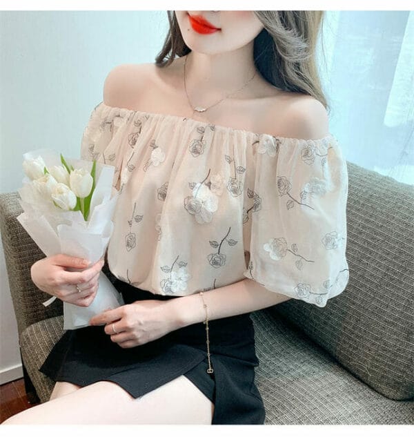 Grace Fashion Boat Neck Flowers Puff Sleeve Blouse 3