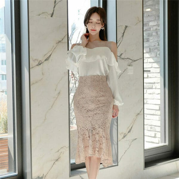 Grace Off Shoulder Flouncing Blouse with Lace Fishtail Skirt 2