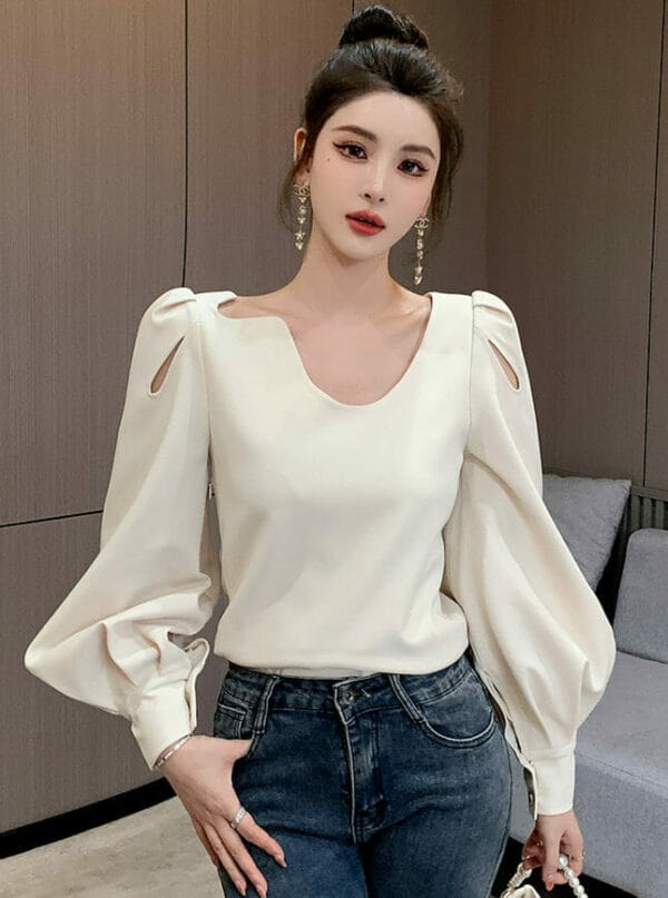 Grace Women Round Neck Hollow Out Puff Sleeve Blouse 3