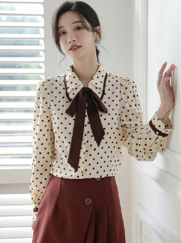 Grace Women Tie Bowknot Doll Collar Dots Loosen Blouse 1