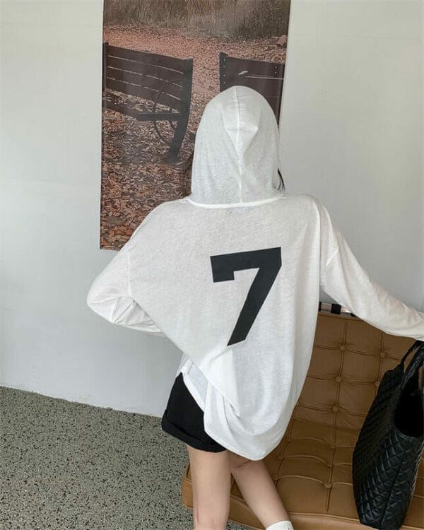 Hot Selling 2 Colors Letters Hooded Loosen Cotton T-shirt 3