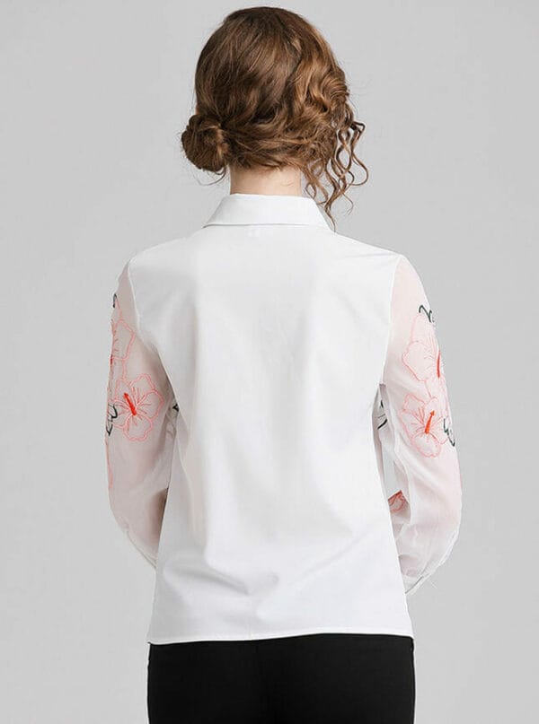 Hot Selling Flowers Embroidery Puff Sleeve Blouse 5