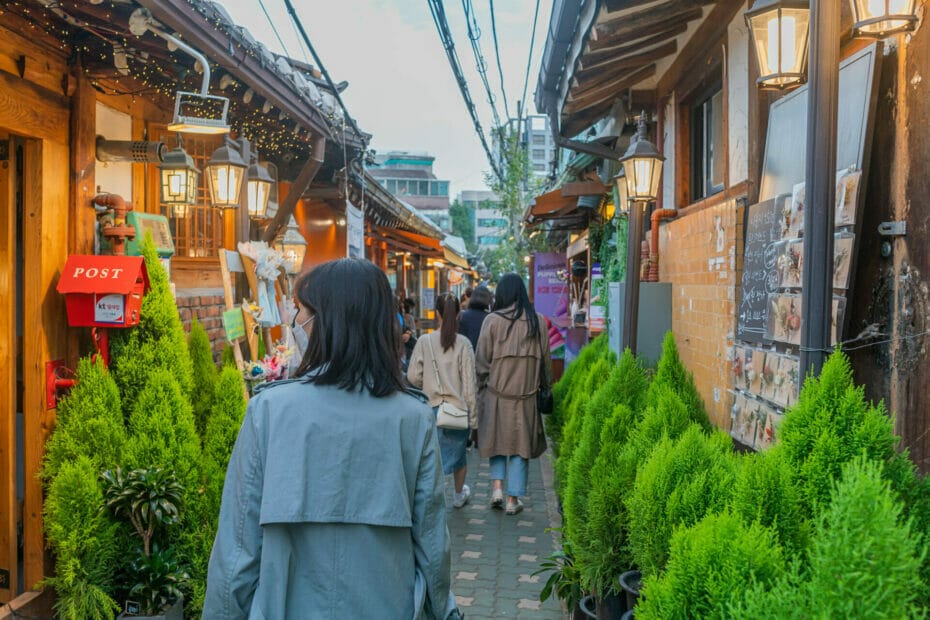 Hanok Village Ikseondong Seoul Korea