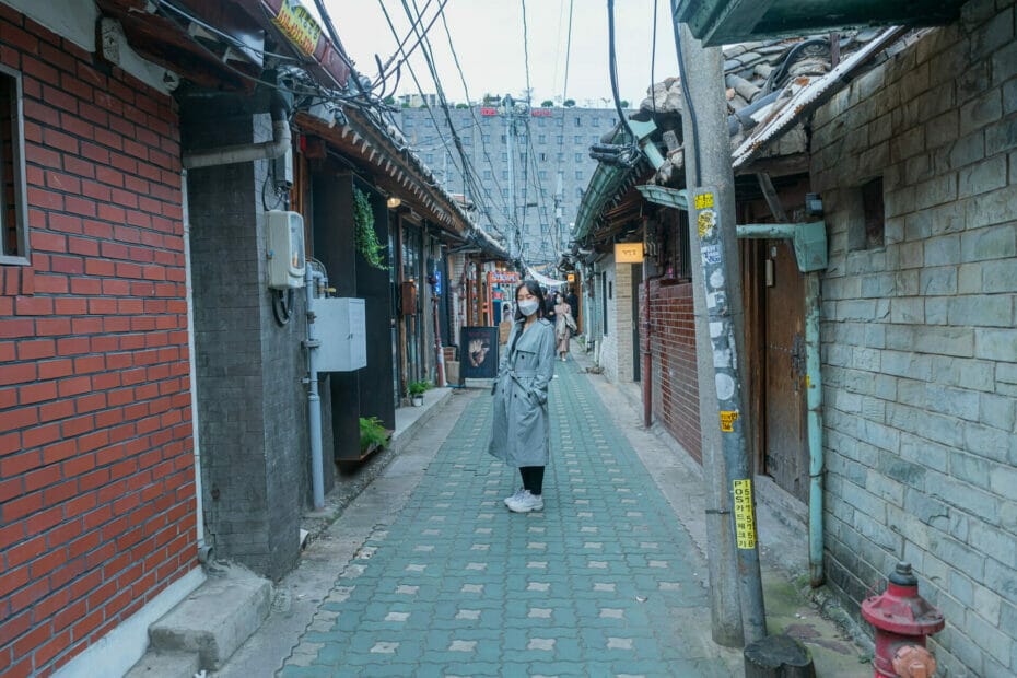 Ikseon-Dong, Seoul's Most Unique Neighbourhood 8