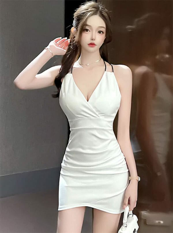 Korea 4 Colors V-neck Straps Slim Backless Dress 1
