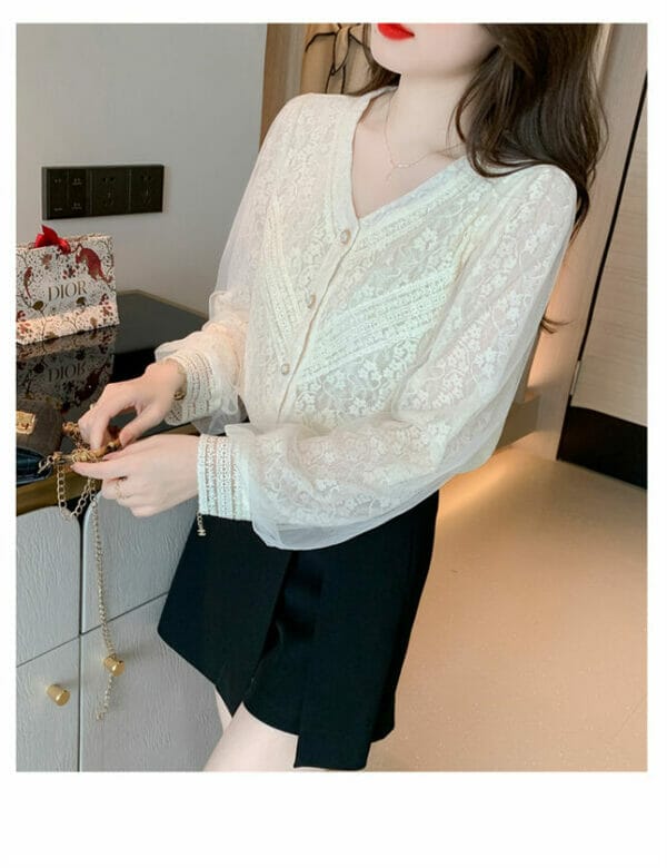 Korea Buttons V-neck Lace Flowers Puff Sleeve Blouse 5