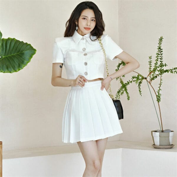 Korea Fashion Single-breasted Short Tops with Pleated Skirt 4