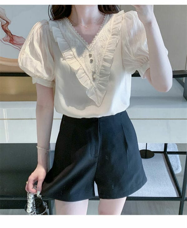 Korea Flouncing Lace V-neck Puff Sleeve Blouse 4