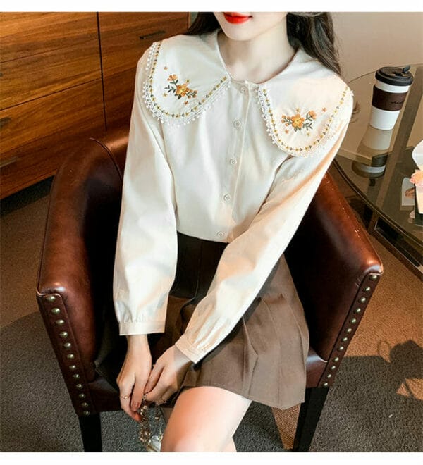 Korea Flowers Embroidery Doll Collar Blouse 5