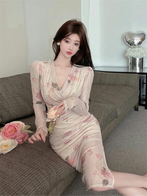 Korea High Waist V-neck Flowers Pleated Dress 3
