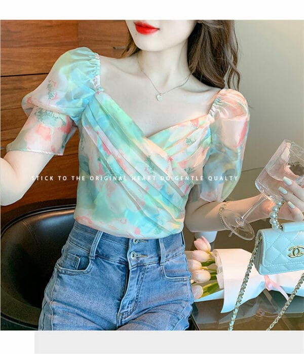 Korea Pleated V-neck Flowers Puff Sleeve Blouse 5