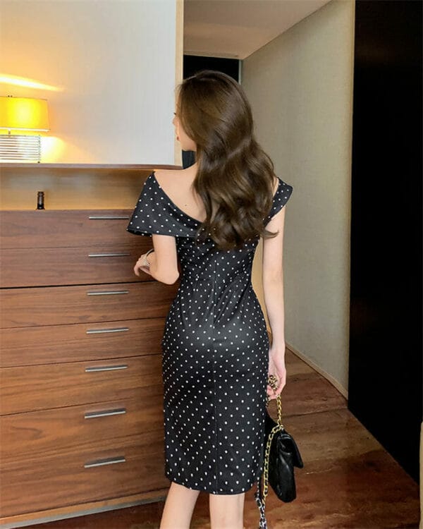 Korea Sexy V-neck Off Shoulder Dots Bodycon Dress 6