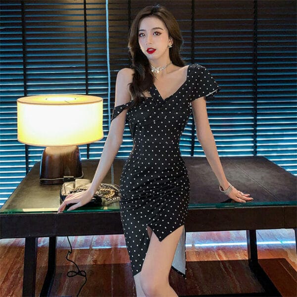 Korea Sexy V-neck Off Shoulder Dots Bodycon Dress 3