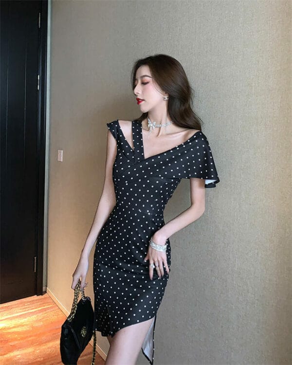 Korea Sexy V-neck Off Shoulder Dots Bodycon Dress 2