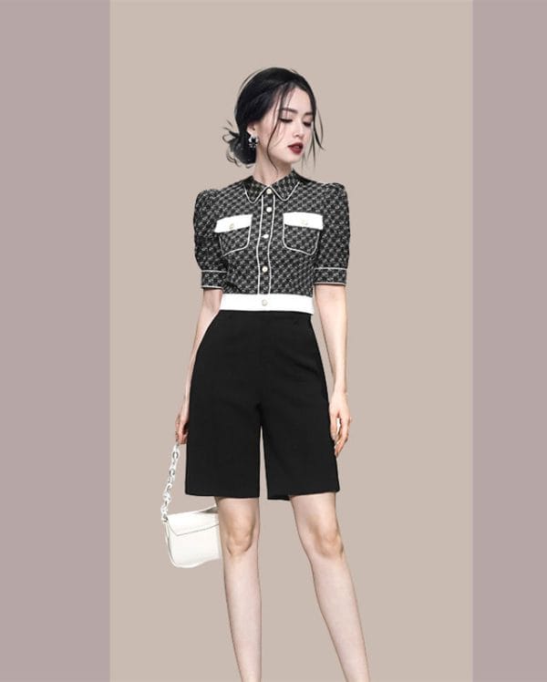 Korea Stylish Doll Collar Short Tops with Fifth Pants 3