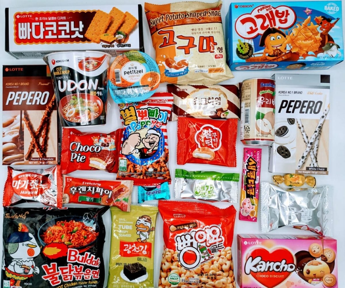 Korean Snack Boxes - 15 Must-Try Mystery Boxes! 14