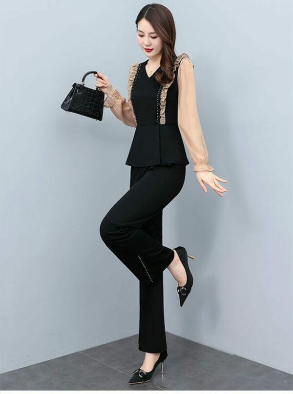 Korea Flouncing V-neck Flare Sleeve Slim Long Suits 3