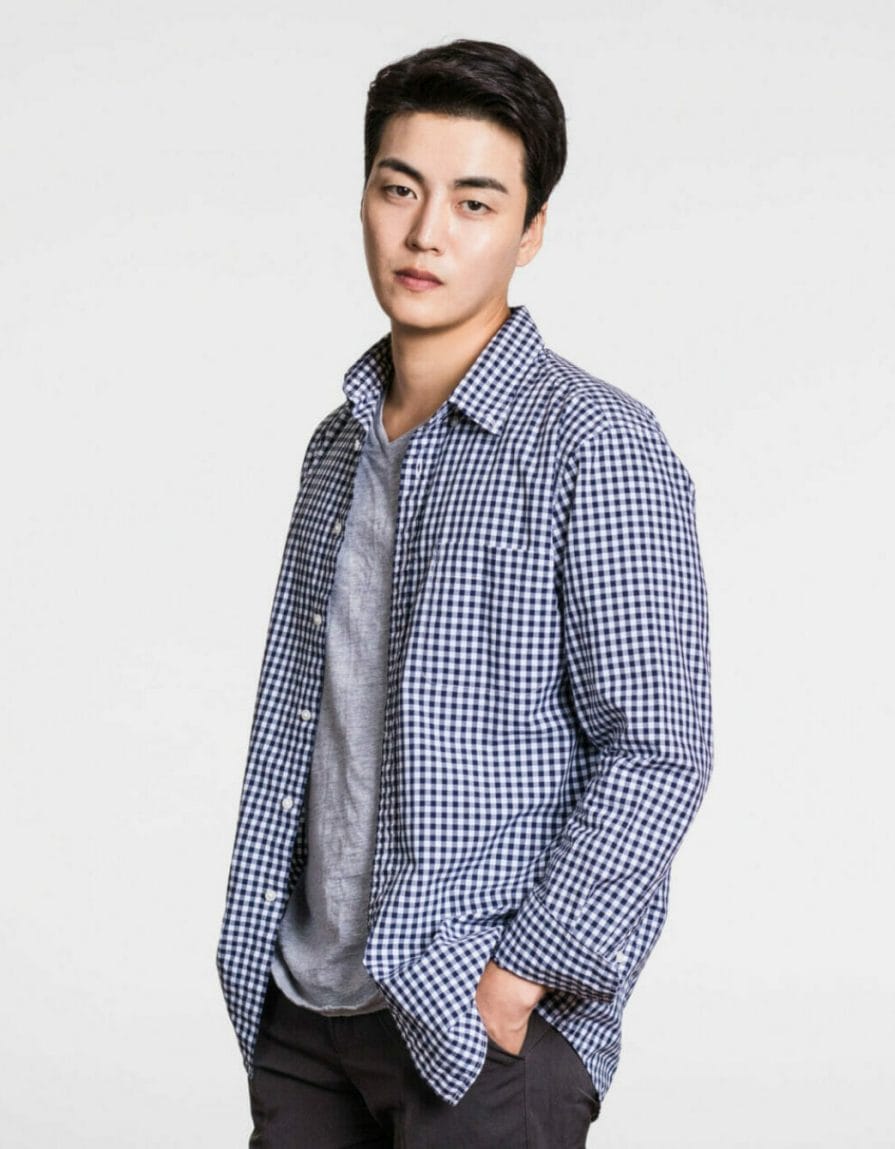 Korean Men’s Fashion 2024 – Popular Korean Outfits for Men